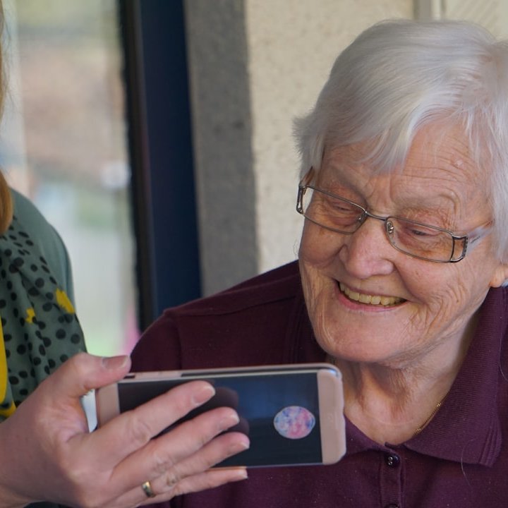 Do Caregivers Make A Difference In Elder People’s Life? — تصویر 1